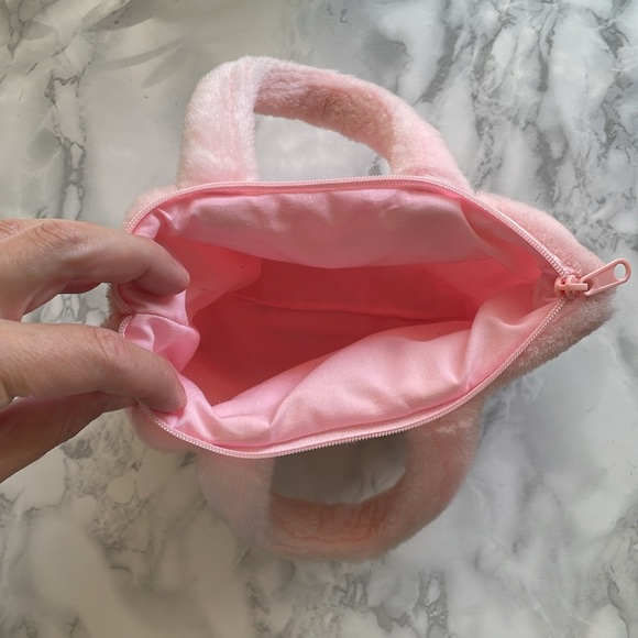 Vintage Sanrio Hello Kitty Cherries pink mini bag - Picture 10 of 11